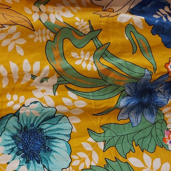 FARM Rio Short Sleeved Floral Dress Medium - Picture 2 of 11